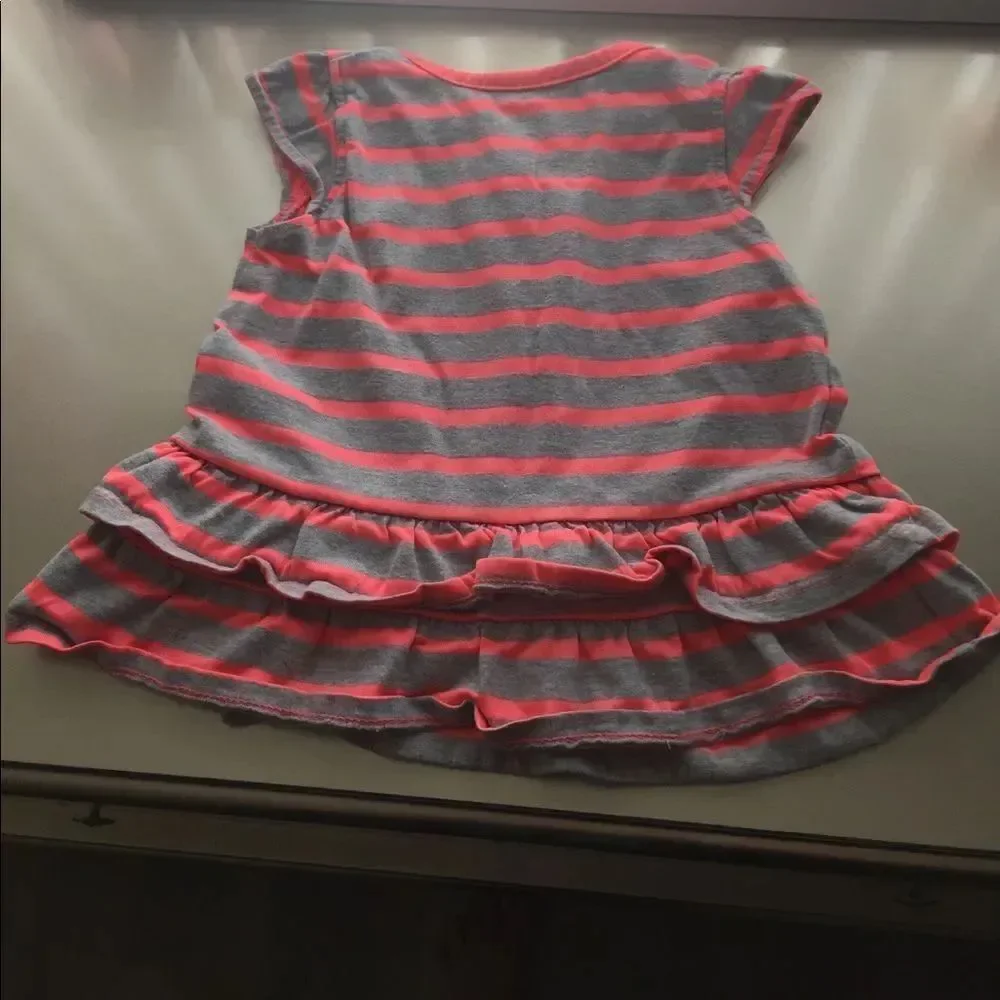 Nice ruffle carters Top👧